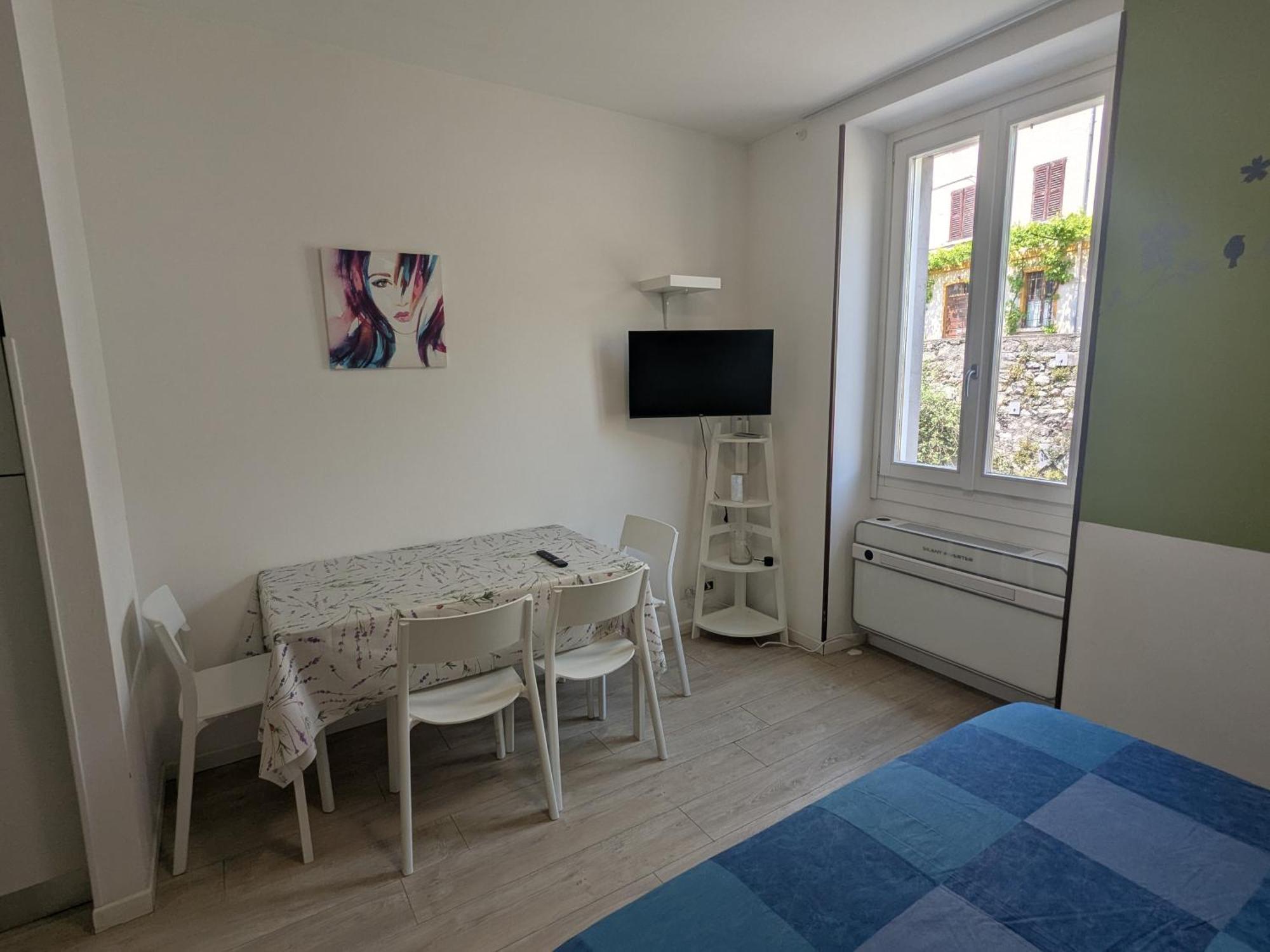 Appartamento 33 Rose Гардоне Ривьера Экстерьер фото